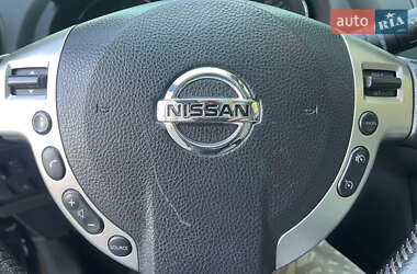 Внедорожник / Кроссовер Nissan Qashqai 2010 в 
