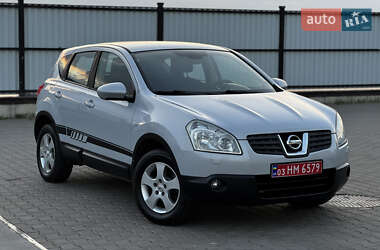 Внедорожник / Кроссовер Nissan Qashqai 2007 в 