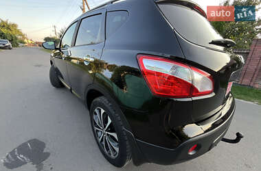 Внедорожник / Кроссовер Nissan Qashqai 2010 в 