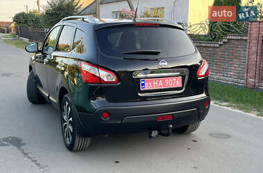 Внедорожник / Кроссовер Nissan Qashqai 2010 в 