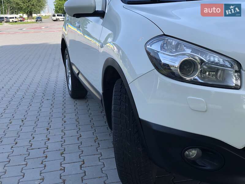Внедорожник / Кроссовер Nissan Qashqai 2011 в Хмельницком