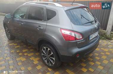Внедорожник / Кроссовер Nissan Qashqai 2012 в 