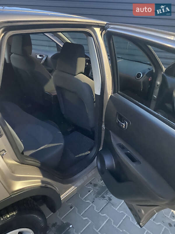 Внедорожник / Кроссовер Nissan Qashqai 2008 в Луцке фото 11 Внедорожник / Кроссовер Nissan Qashqai 2008 в Луцке