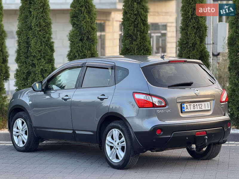 Позашляховик / Кросовер Nissan Qashqai 2011 в Надвірній