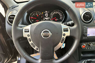 Внедорожник / Кроссовер Nissan Qashqai 2010 в 