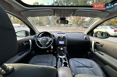 Внедорожник / Кроссовер Nissan Qashqai 2010 в 