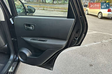 Внедорожник / Кроссовер Nissan Qashqai 2010 в 