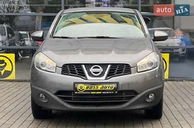 Внедорожник / Кроссовер Nissan Qashqai 2013 в 
