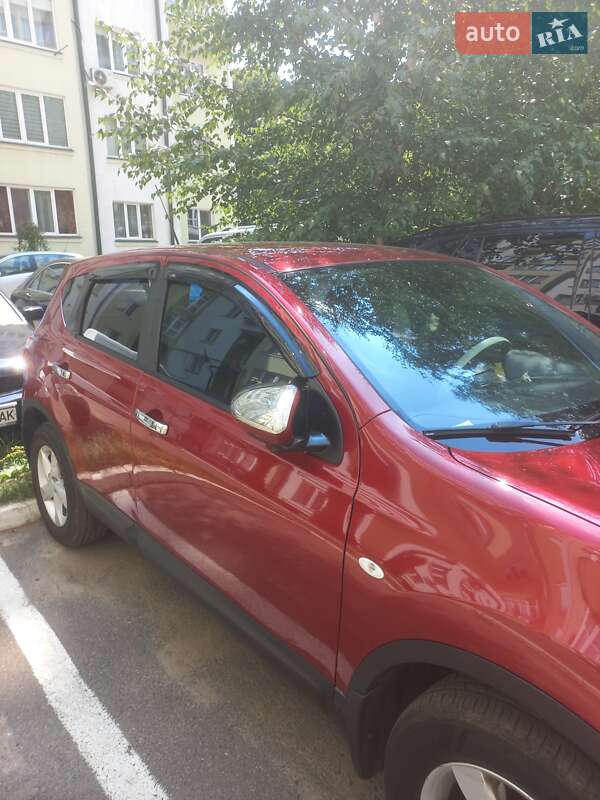 Внедорожник / Кроссовер Nissan Qashqai 2010 в Черновцах