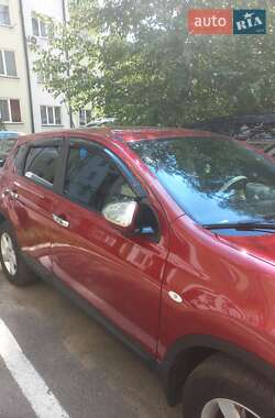 Внедорожник / Кроссовер Nissan Qashqai 2010 в 