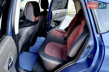 Внедорожник / Кроссовер Nissan Qashqai 2008 в 