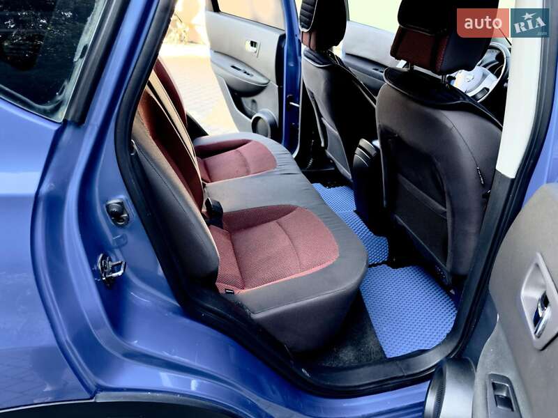 Внедорожник / Кроссовер Nissan Qashqai 2008 в Тячеве