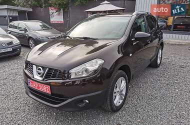 Внедорожник / Кроссовер Nissan Qashqai 2010 в 
