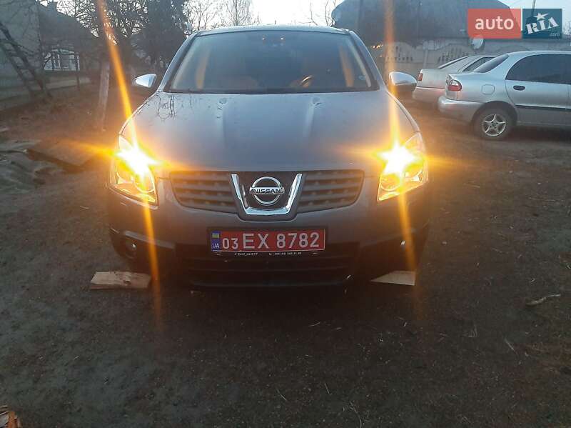 Внедорожник / Кроссовер Nissan Qashqai 2009 в Шацке