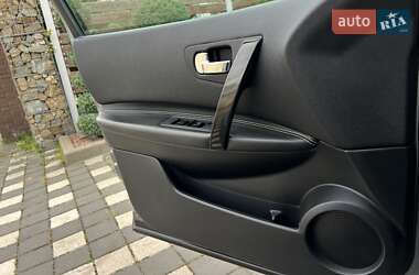 Внедорожник / Кроссовер Nissan Qashqai 2013 в 