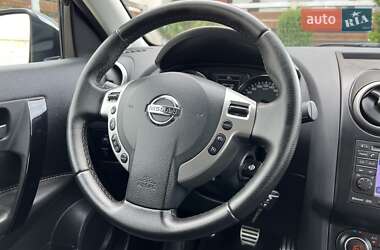 Внедорожник / Кроссовер Nissan Qashqai 2013 в 