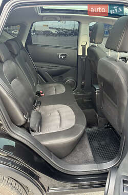 Позашляховик / Кросовер Nissan Qashqai 2010 в 