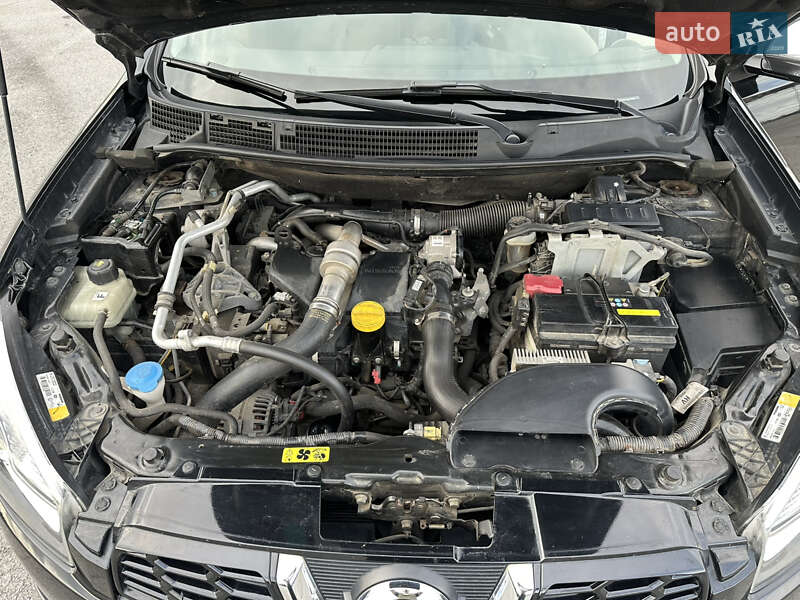 Внедорожник / Кроссовер Nissan Qashqai 2010 в Черновцах