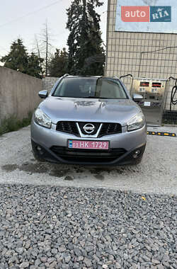 Внедорожник / Кроссовер Nissan Qashqai 2011 в Макарове