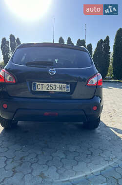Внедорожник / Кроссовер Nissan Qashqai 2013 в 