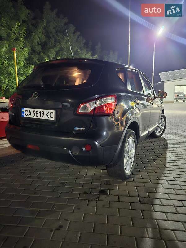 Внедорожник / Кроссовер Nissan Qashqai 2011 в Смеле