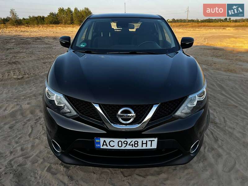 Внедорожник / Кроссовер Nissan Qashqai 2014 в Камне-Каширском