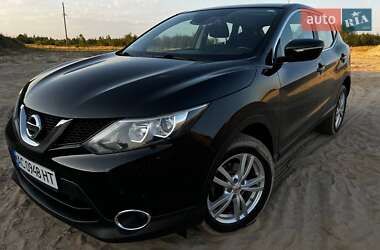 Внедорожник / Кроссовер Nissan Qashqai 2014 в Камне-Каширском