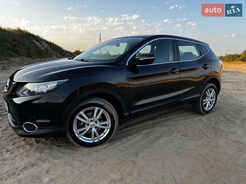 Внедорожник / Кроссовер Nissan Qashqai 2014 в Камне-Каширском
