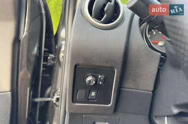 Внедорожник / Кроссовер Nissan Qashqai 2007 в 