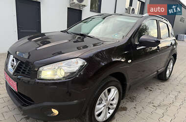 Внедорожник / Кроссовер Nissan Qashqai 2010 в Млинове