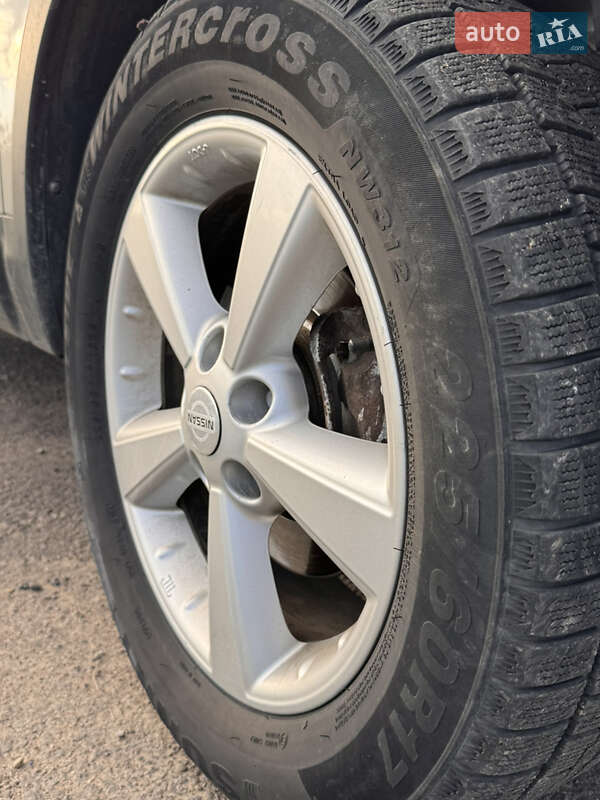 Позашляховик / Кросовер Nissan Qashqai 2008 в Стрию