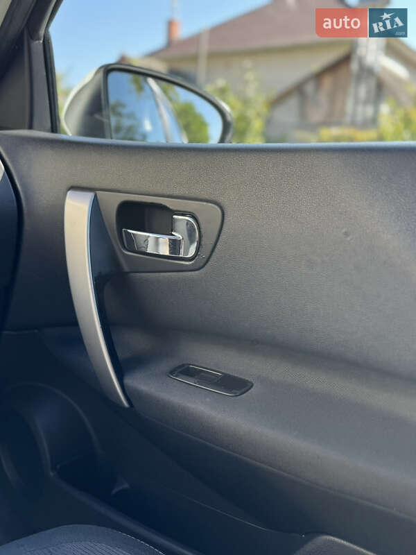 Внедорожник / Кроссовер Nissan Qashqai 2010 в Одессе фото 8 Внедорожник / Кроссовер Nissan Qashqai 2010 в Одессе