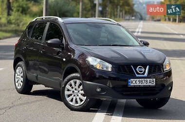 Позашляховик / Кросовер Nissan Qashqai 2010 в Харкові