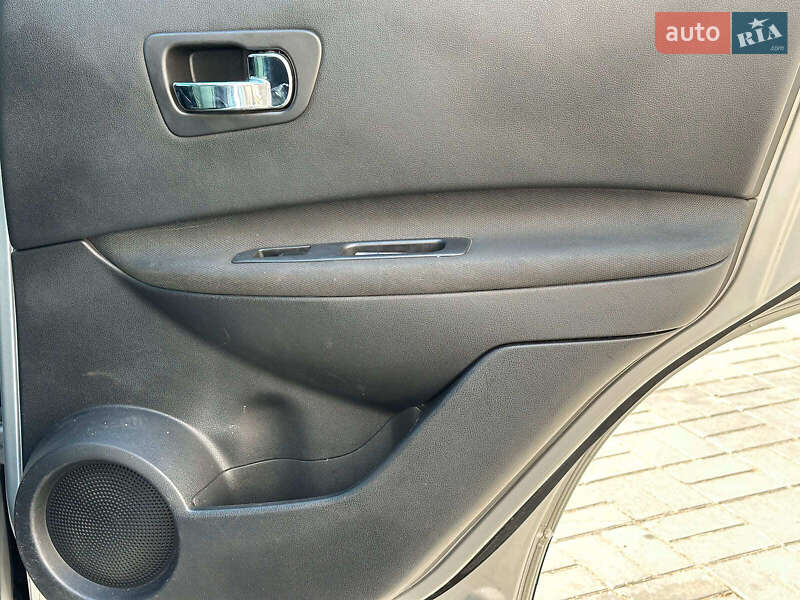 Внедорожник / Кроссовер Nissan Qashqai 2010 в Одессе