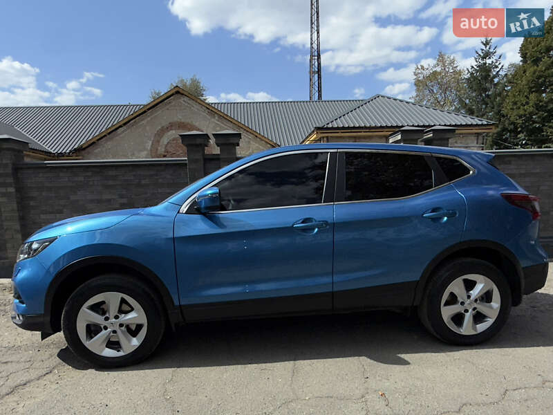 Внедорожник / Кроссовер Nissan Qashqai 2019 в Днепре