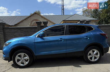 Внедорожник / Кроссовер Nissan Qashqai 2019 в 