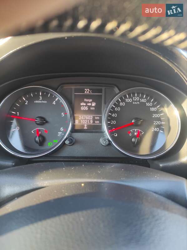 Внедорожник / Кроссовер Nissan Qashqai 2011 в Полтаве