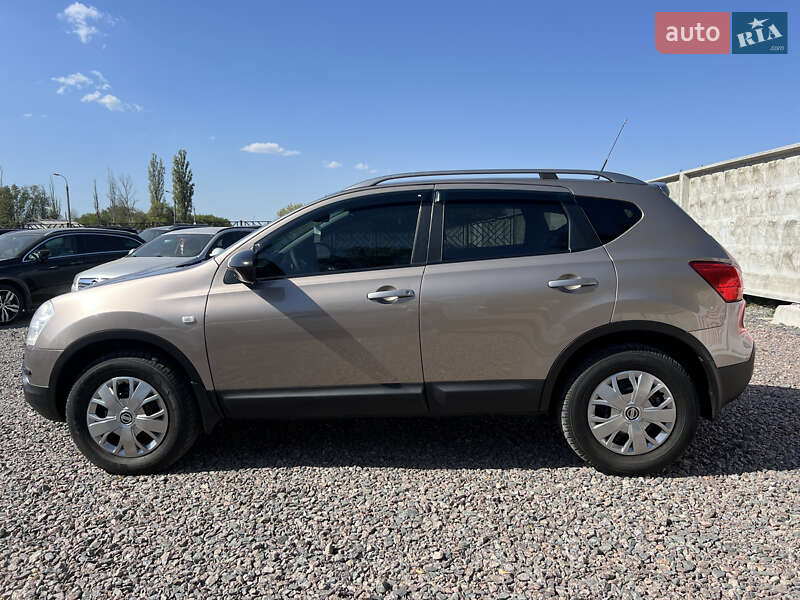Внедорожник / Кроссовер Nissan Qashqai 2009 в Черкассах