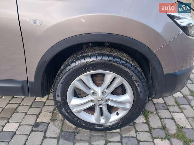 Внедорожник / Кроссовер Nissan Qashqai 2012 в Ходорове