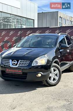 Внедорожник / Кроссовер Nissan Qashqai 2009 в 