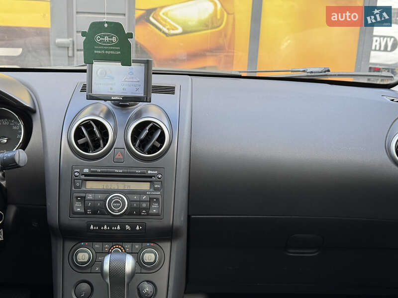 Позашляховик / Кросовер Nissan Qashqai 2008 в Стрию