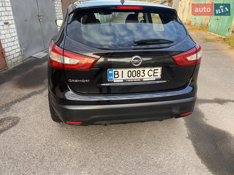 Внедорожник / Кроссовер Nissan Qashqai 2015 в Кременчуге фото 2 Внедорожник / Кроссовер Nissan Qashqai 2015 в Кременчуге