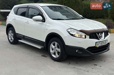 Внедорожник / Кроссовер Nissan Qashqai 2013 в Ивано-Франковске