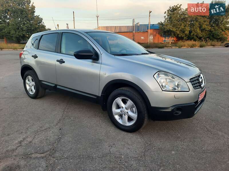 Внедорожник / Кроссовер Nissan Qashqai 2009 в Полтаве