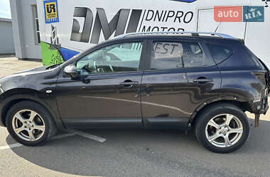 Внедорожник / Кроссовер Nissan Qashqai 2011 в 