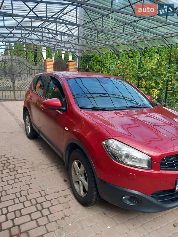 Внедорожник / Кроссовер Nissan Qashqai 2013 в Киеве