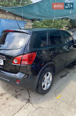 Внедорожник / Кроссовер Nissan Qashqai 2008 в 