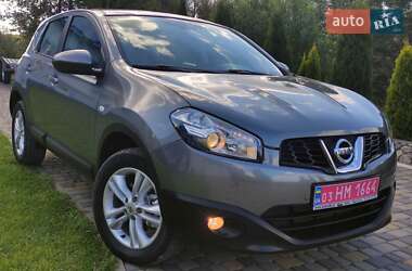 Внедорожник / Кроссовер Nissan Qashqai 2011 в Тернополе