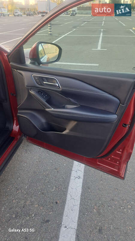 Внедорожник / Кроссовер Nissan Qashqai 2022 в Киеве