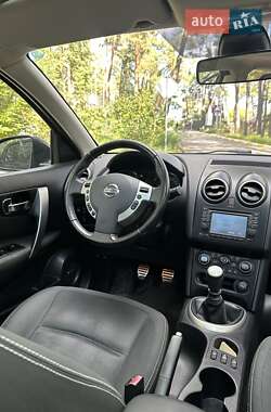 Внедорожник / Кроссовер Nissan Qashqai 2011 в 